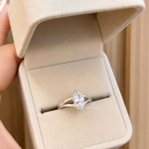 Anillo Louis II